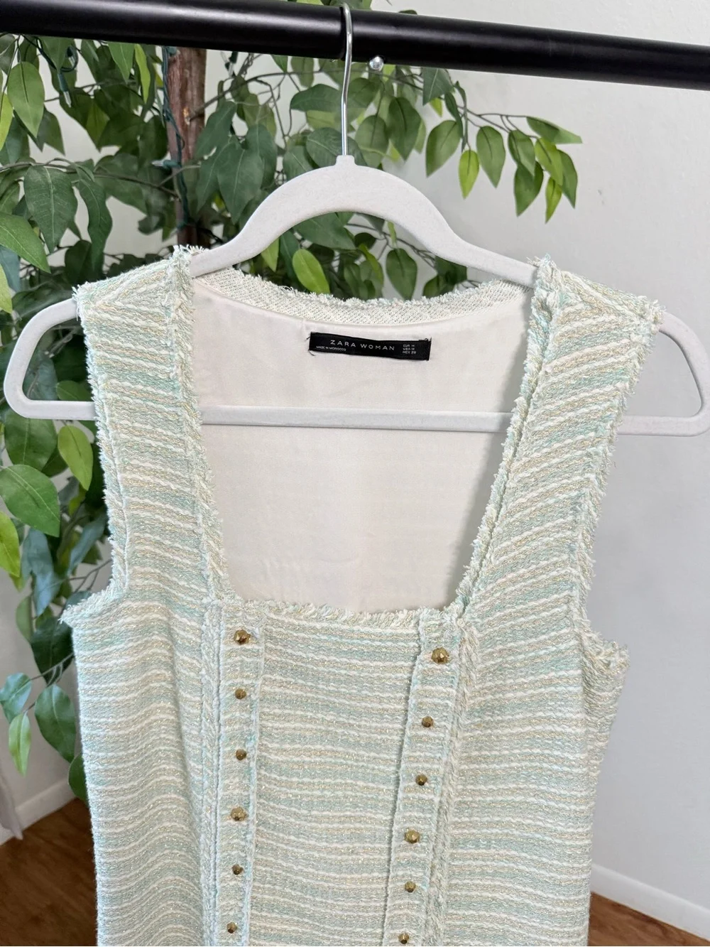 Zara Tweed Mini Dress Size Medium Mint Green White Gold - Picture 9 of 11